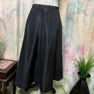 📌Sixth Sense Timeless Elegant Satin Evening Skirt